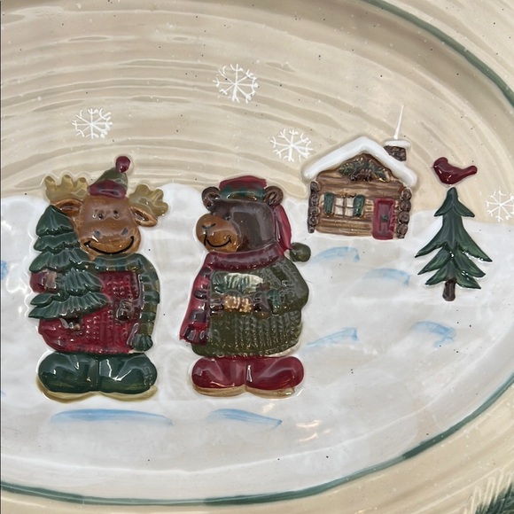 St. Nicholas Square 18” Platter Festive Bear and Moose Winter Scene Ceramic - Picture 4 of 6